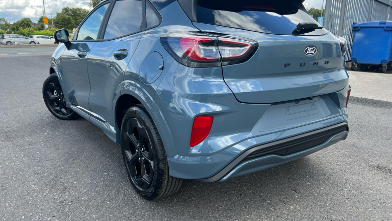Ford Puma 1.0 EcoBoost Hybrid mHEV BlueCruise Ed 5dr DCT Petrol Hatchback